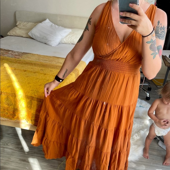 Comfy boho maxi dress with pockets! - Picture 3 of 3